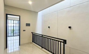 Rumah Baru Meruya Jakarta Barat