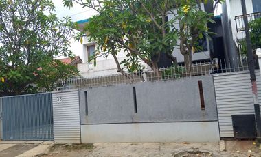 Di sewa rumah bisa untuk kantor  di kawasan Cipete jalan 2 mobil