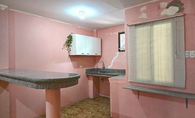 Venta de Propiedad de 3 Pisos, Uso Residencial y Comercial. 3 Suites y 1 Local - Centro de Durán
