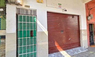 Venta de Propiedad de 3 Pisos, Uso Residencial y Comercial. 3 Suites y 1 Local - Centro de Durán