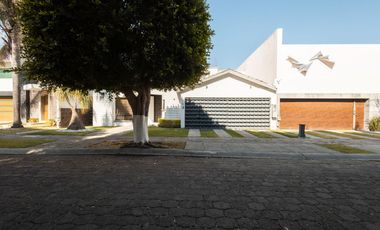 Casa 3 Recámaras en Puerta de Hierro