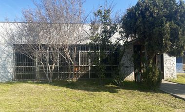 ARRIENDO Local comercial de 1.256 m2, Gastronomía, Quilicura