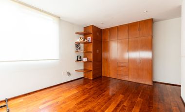 Casa en venta con 4 recámaras en Fraccionamiento Campestre del Bosque