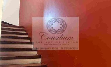 Casa renta 3 recámaras $8000 ya con mantenimiento en privada