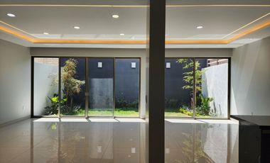 Casa nueva en venta en Solares Zapopan de 5 recamaras