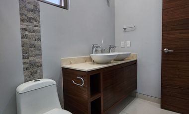 Casa nueva en venta en Solares Zapopan de 5 recamaras