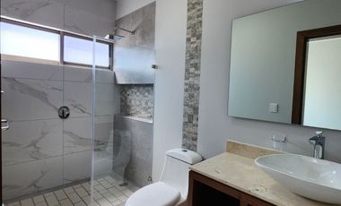Casa nueva en venta en Solares Zapopan de 5 recamaras