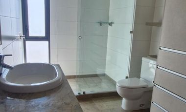 Departamento de lujo junto a campo de golf, El Molino, León, Gto.