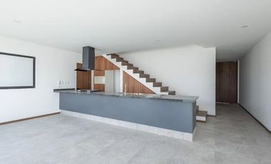 Casa en venta con 3 recámaras en HARAS del Bosque