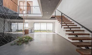 Casa en venta con 4 recámaras en FORESTA, LOMAS DE ANGELOPOLIS III