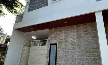 Rumah Kost Aktif 11 Kamar Area Ramai Full Furnished Di Bogangin Kedurus Surabaya