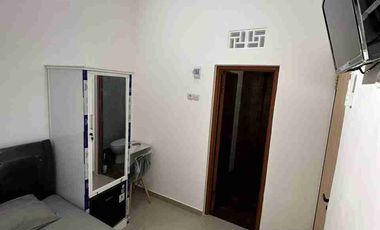 Rumah Kost Aktif 11 Kamar Area Ramai Full Furnished Di Bogangin Kedurus Surabaya
