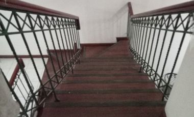 Rumah Siap Huni 2,5 Lantai di Gunung Batu Bandung