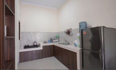 RUMAH DI YOGYAKARTA BANGUNAN CAKEP 2 LANTAI FULL FURNISH SIAP HUNI