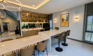 For sale ​​​​The City Bangna XXL size, Luxury detached house, New project, Next to Mega-Bangna Fully furnished with bueatifull built in furniture