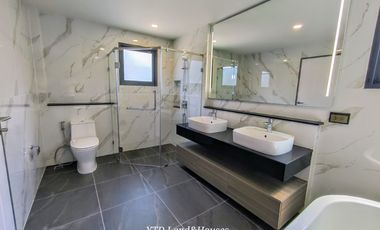 For sale ​​​​The City Bangna XXL size, Luxury detached house, New project, Next to Mega-Bangna Fully furnished with bueatifull built in furniture