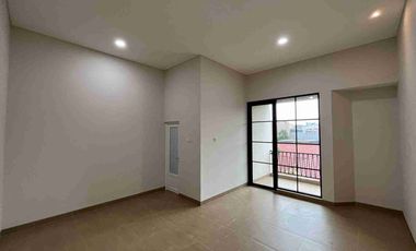 Dijual Rumah Brand New Minimalis Modern 3 Lantai di Tomang