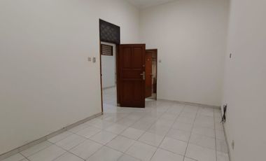 RUMAH STRATEGIS BEKASI DEKAT PAKUWON MALL BEKASI | 5 MENIT KE TOL & STASIUN