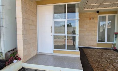 DISEWAKAN Rumah siap huni di TRIA ADARA Residence Serpong dekat UNPAM 2