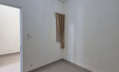 DISEWAKAN Rumah siap huni di TRIA ADARA Residence Serpong dekat UNPAM 2