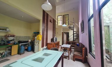Harga Dibawah Pasaran, Rumah Ditengah kota Dekat23 Paskal Mall, Elang, Bandung