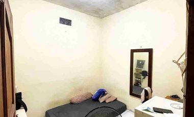 rumah 2 lantai di semanggi pasar Kliwon solo kota