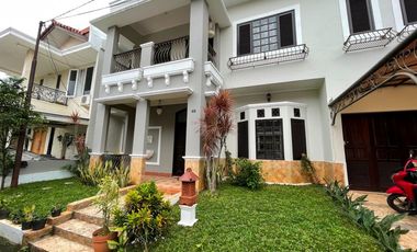 Rumah Qozy View Lap Golf Pdk Labu di Komp Bukit Golf