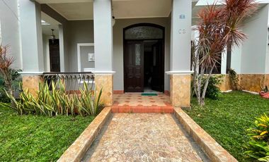Rumah Qozy View Lap Golf Pdk Labu di Komp Bukit Golf