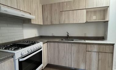 En Venta Casa de Una Planta al Sur - Poniente de Guadalajara Col. Chapalita con Excelente Ubicación