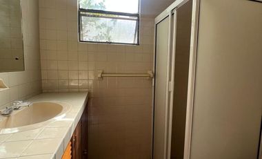 En Venta Casa de Una Planta al Sur - Poniente de Guadalajara Col. Chapalita con Excelente Ubicación