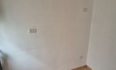 SE ARRIENDA COMODA CASA EN  ASPILLAGA CERRO ESPERANZA