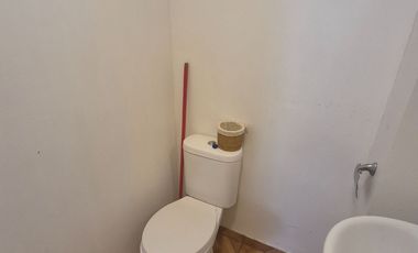 SE ARRIENDA COMODA CASA EN  ASPILLAGA CERRO ESPERANZA