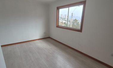 SE ARRIENDA COMODA CASA EN  ASPILLAGA CERRO ESPERANZA
