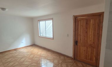 SE ARRIENDA COMODA CASA EN  ASPILLAGA CERRO ESPERANZA