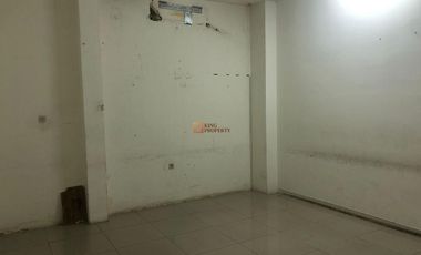 Strategis Jual Gudang 2Lt. Unfurnished di Green Sedayu Bizpark Fasilitas Bebas Banjir, Minimarket Dekat ke Bandara Soekarno-Hatta, Mall Green Sedayu