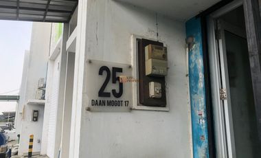 Strategis Jual Gudang 2Lt. Unfurnished di Green Sedayu Bizpark Fasilitas Bebas Banjir, Minimarket Dekat ke Bandara Soekarno-Hatta, Mall Green Sedayu