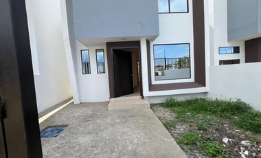 casas de venta en urbanización villa club manta