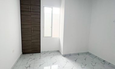 VENTA DE CASA EN LOS GIRASOLES