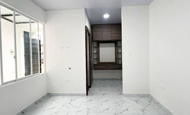 VENTA DE CASA EN LOS GIRASOLES