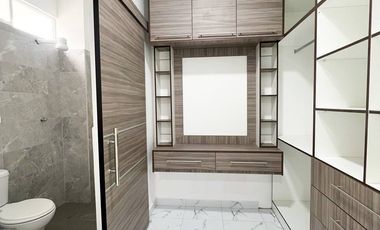 VENTA DE CASA EN LOS GIRASOLES