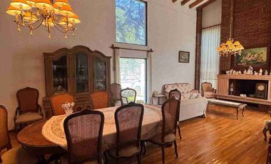 Hermosa residencia al norte de la ciudad