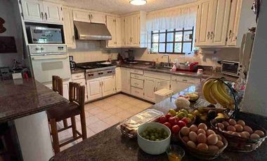 Hermosa residencia al norte de la ciudad