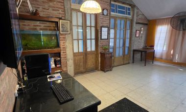 Esq. Austria & Suiza, Sauce Viejo - 2 Dorm, Quincho, Piscina, Cuarto de Guardado