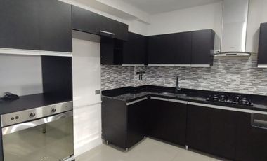 ALQUILO EXCELENTE APARTAMENTO DUPLEX EN PALMIRA EN PARQUES DE LA ITALIA.
