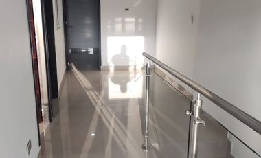 ALQUILO EXCELENTE APARTAMENTO DUPLEX EN PALMIRA EN PARQUES DE LA ITALIA.
