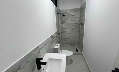 Casa de estreno en venta en Miraflores Country Club