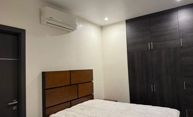 SE RENTA pent-house amueblado en Torre Adamant