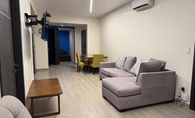 SE RENTA pent-house amueblado en Torre Adamant