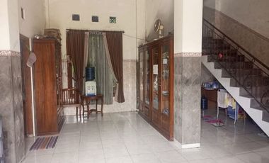 Dijual Rumah 3 Lantai Strategis  Waru,Sidoarjo Luas 175m2 BU!!