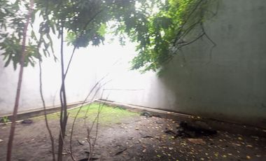 Dijual Rumah 3 Lantai Strategis  Waru,Sidoarjo Luas 175m2 BU!!